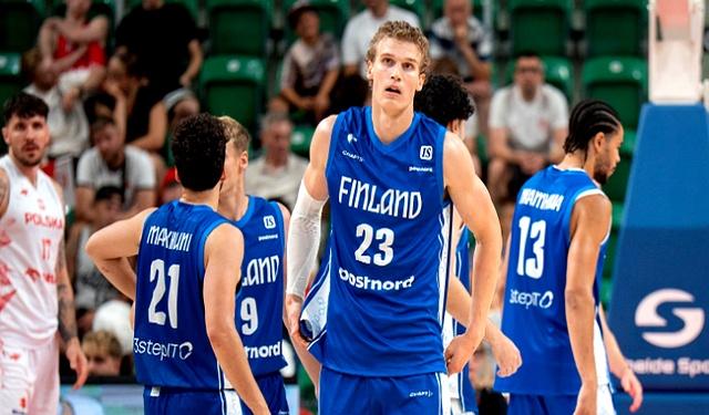 开云平台-塞尔维亚队带队取胜！，东契奇重要时刻比赛局势复杂观众掌声雷动(东契奇8大纪录)