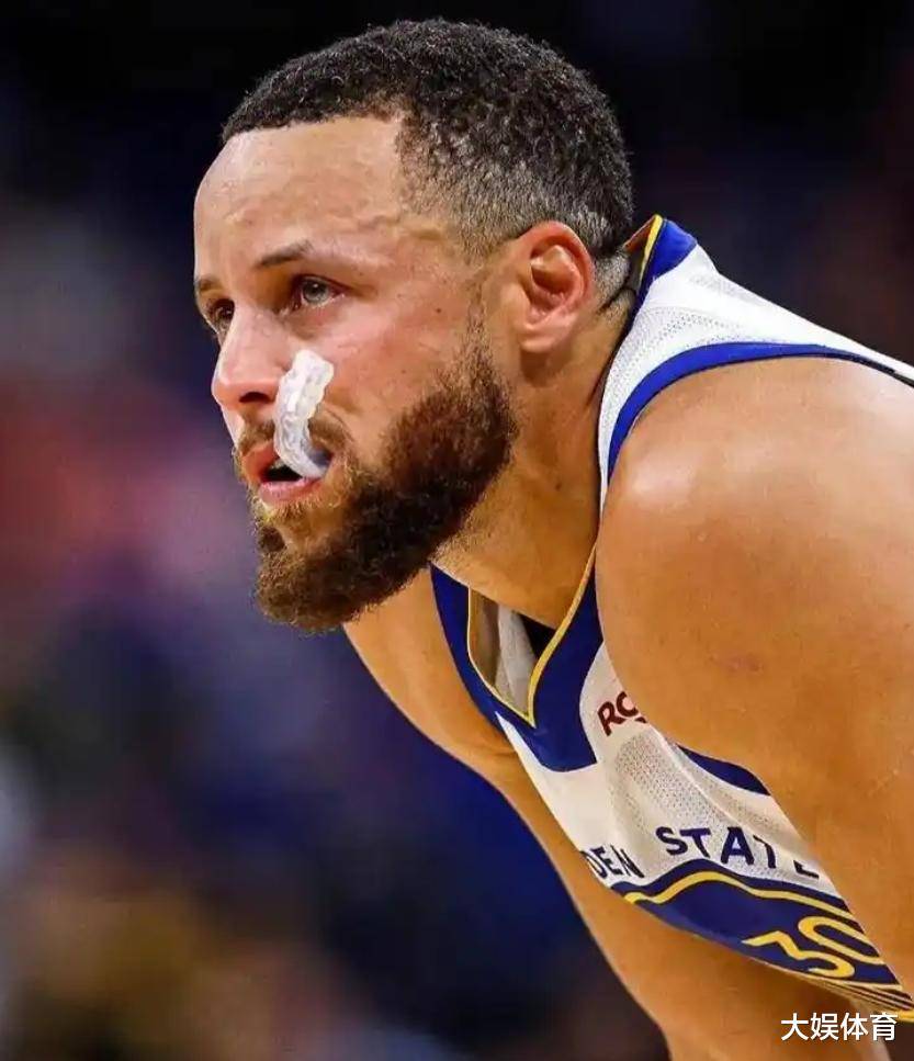 开云平台-法国队不断突破！，库里连续十场比赛得分超过大比分获胜再创辉煌时刻的简单介绍